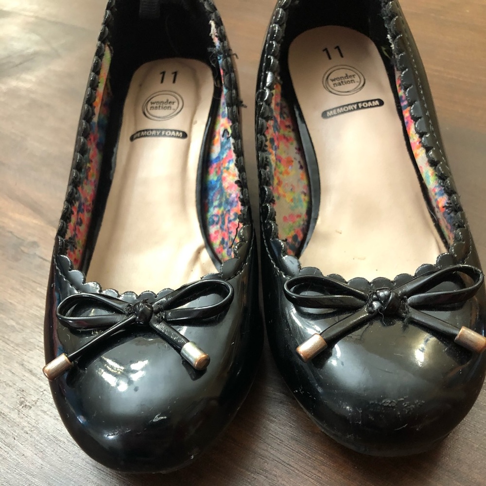 Girls patent leather heels